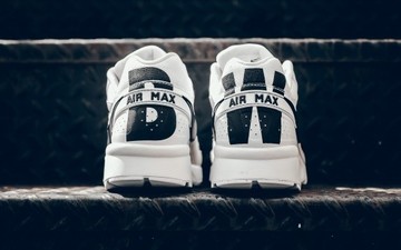 Nike Air Max BW Premium也玩大写字母