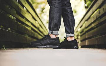 Adidas的酷黑风潮：Los Angeles 鞋款新配色“Triple Black”登场