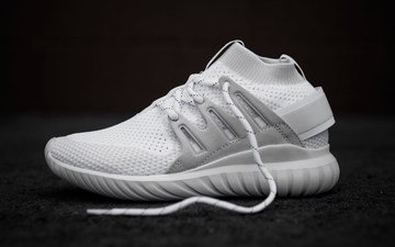 又见小白鞋！Adidas Tubular Nova Primeknit  “Triple White”清爽来袭