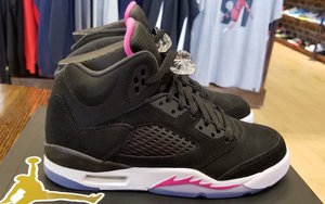 黑粉加持，Air Jordan 5 GS “Deadly Pink”发售将近