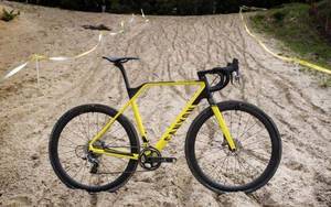 折型上管 Canyon Inflite CF SLX公路越野車