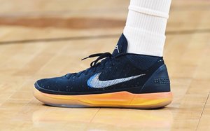 库兹马今日上脚Nike Kobe A.D. “Rise”