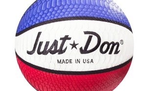刺绣+蛇纹皮！这居然只是个球！Just Don x Jordan Brand 联名蛇纹皮篮球&橄榄球释出