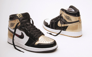 金色Top 3！ComplexCon独占Air Jordan 1 “Gold Top 3”释出