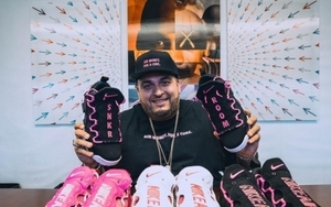Air Money For A Cure！Sneaker Room联名鞋款欣赏