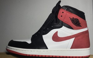 又一款新配色！Air Jordan 1 “6 Rings” 谍照曝光！