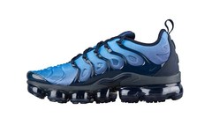 蓝色渐变，Nike VaporMax Plus 全新“Electric Blue”配色