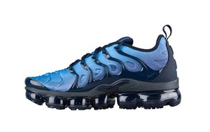 蓝色渐变，Nike VaporMax Plus 全新“Electric Blue”配色