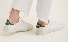 Vetements 全新演绎复古白鞋