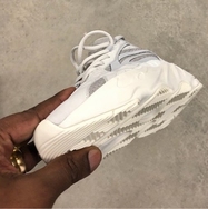 Ibn Jasper 曝光 YEEZY Season 7 全新球鞋设计