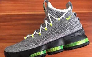 致敬 Air Max 95 Neon！LeBron Watch 将释出 Neon 配色！