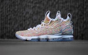 下周发售！Nike LeBron 15 “Fruity Pebbles” 释出近景美图！