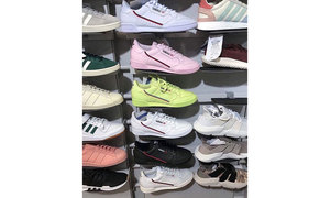 adidas Originals 后续或将推出亲民版的 Powerphase？