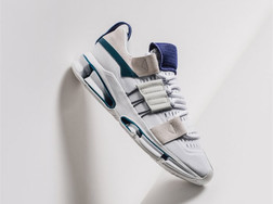 adidas Twinstrike ADV 清新配色 "Flat White" 实物释出