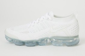 抢先预览！VaporMax 2.0 全新“Triple White”配色