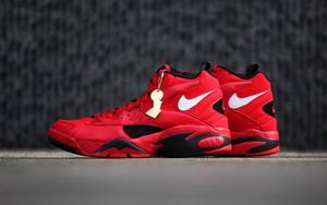 神似 Kith 联名！近赏 Nike Air Maestro II “Trifecta” 实物美图！