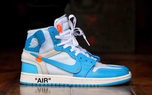 夏季上脚首选！Off-White x Air Jordan 1 “UNC” 释出上脚近照！