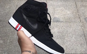 帆布材质？Air Jordan 1 Paris Saint-Germain 细节近赏！