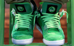 明年有望发售！沃尔伯格上脚全新 Air Jordan 4！