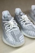 卡戴珊曝光多双尚未发售的 YEEZY 球鞋设计！