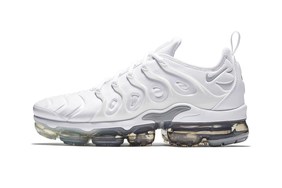 Nike Air VaporMax Plus 全新“Pure Platinum”配色上架