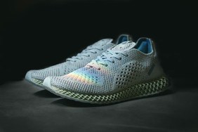 近赏 INVINCIBLE x adidas Consortium FUTURECRAFT 4D 联名鞋款