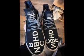 NEIGHBORHOOD x BBC x adidas 联名鞋款曝光