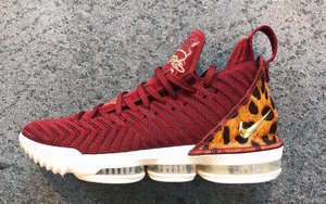 实物细节释出！Nike LeBron 16 King 詹皇即将上脚！