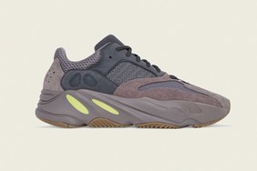 YEEZY BOOST 700 全新配色“Mauve”官图曝光