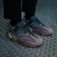 可以登记啦！YEEZY BOOST 700 MAUVE | 深夜一道流星