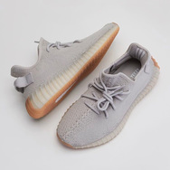 Yeezy Boost 350 V2 “Sesame”定档黑五发售！