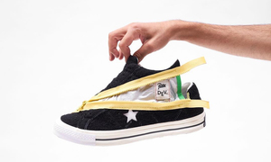 这双CONVERSE One Star 被 “劈成两半”