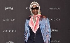 A$AP Rocky 的新造型，是大妈还是时尚？