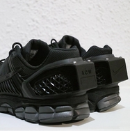 拆解版本 | A-COLD-WALL* x Nike Zoom Vomero 5 客制鞋款