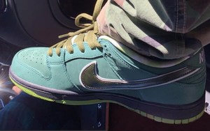 Travis Scott 曝光 CONCEPTS x Nike SB Dunk Low 超限量「Green Lobster」版本