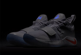 科技感持续！PlayStation x Nike PG 2.5 市售详情曝光！