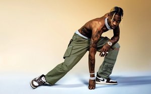 上脚相当帅气！Travis Scott 再次演绎反钩 Air Jordan 1 