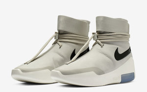 又到了测试运气的时刻！Nike Air Fear of God Shoot Around 即将登场！