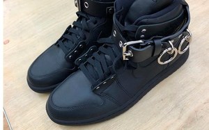 颠覆性设计！COMME des GARÇONS HOMME Plus x Air Jordan 1 联名鞋款曝光