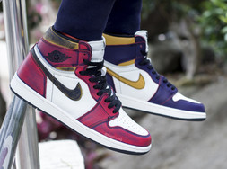 湖人芝加哥混搭上脚！这双Nike Dunk SB x AJ1真心不一般