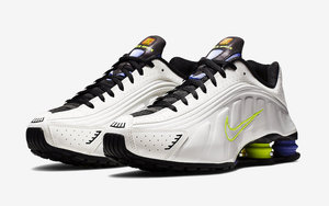 浓浓的夏日气氛！全新的 Nike Shox R4“White Flash” 将于下周登场