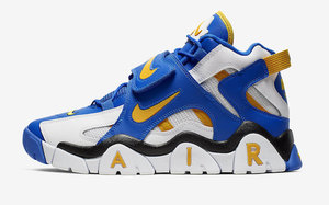 勇士配色来了！全新的 Nike Air Barrage Mid 跟猛龙配色比如何？