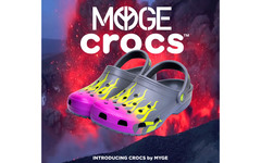 抢眼的火焰图案！MYGE 携手 Crocs 打造全新联名洞洞鞋