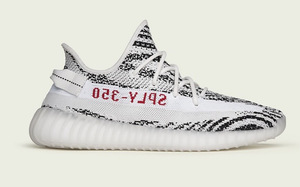 “白斑马”又双叒来了？Yeezy 350 V2 “Zebra” 即将迎来新一度补货！