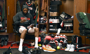 球鞋收藏会更疯狂！“鞋王” P.J. Tucker 签约 Nike