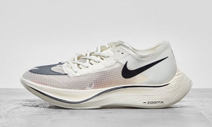 这款配色相当好驾驭！Nike ZoomX Vaporfly NEXT% 黑白新配色现已发售