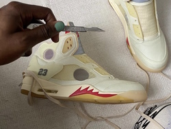 帅气十足，Off-White x Air Jordan 5 “Sail”最新实物美图亮相