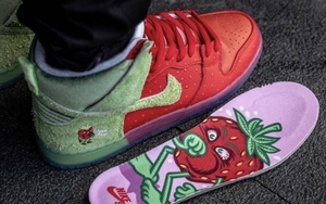今年的重磅狠鞋！Nike SB Dunk High “咳嗽草莓”上脚曝光！