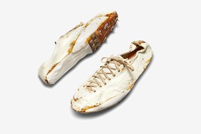 预定下一双天价神物！Nike 创始人手工制 Waffle spike 鞋款即将拍卖！