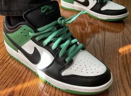 Nike SB Dunk Low 全新黑绿配色首度曝光！今年春季发售！